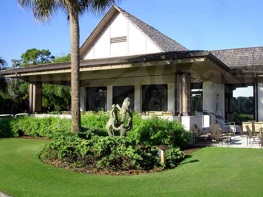 WILDERNESS COUNTRY CLUB Clubhouse